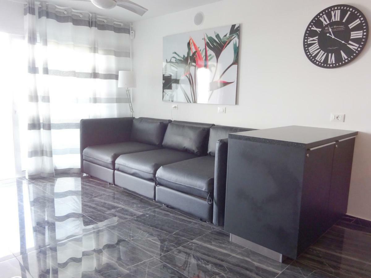 Angela Ocean Panorama Apartment Costa Adeje  ภายนอก รูปภาพ